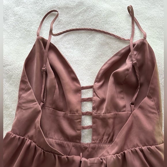 Pink romper - Picture 4 of 4